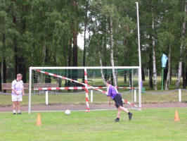 Vergr��erung durch anklicken - Kopfballk�nig